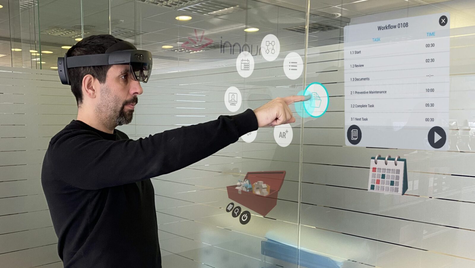 HoloLens 2