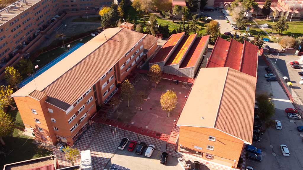 The Centre of Excellence Luis Vives relies on Innovae to revolutionize its educational model